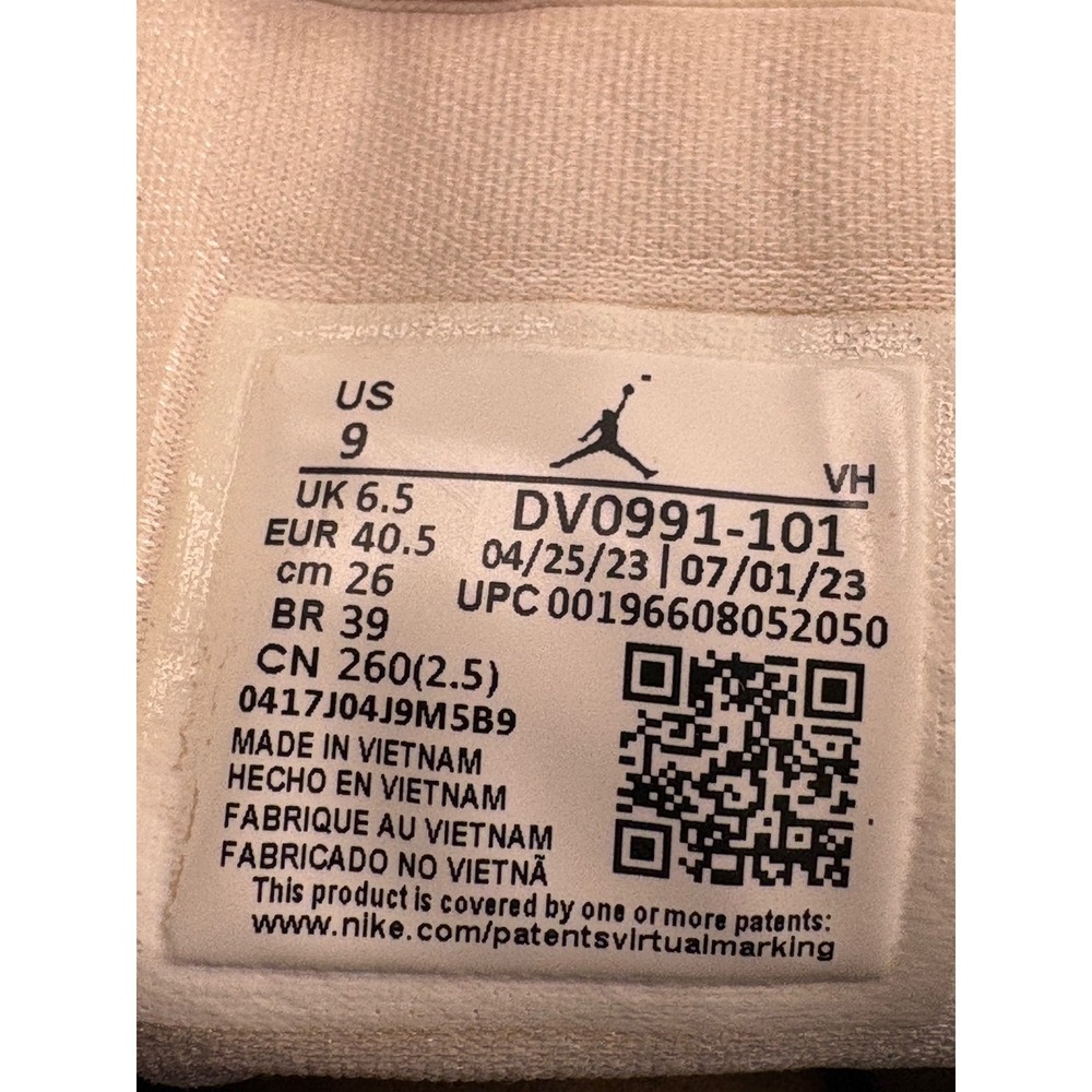 Nike Air Jordan 1 Mid Panda Black White Womens Sneakers DV0991-101 Size 9 - Picture 4 of 4